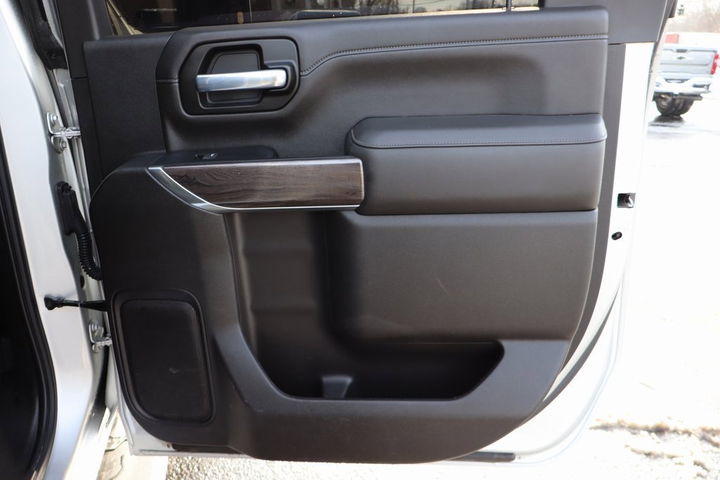 Used 2021 Chevrolet Silverado 2500 LTZ image 25