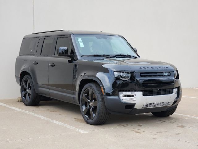 Used 2024 Land Rover Defender 130 S image 2