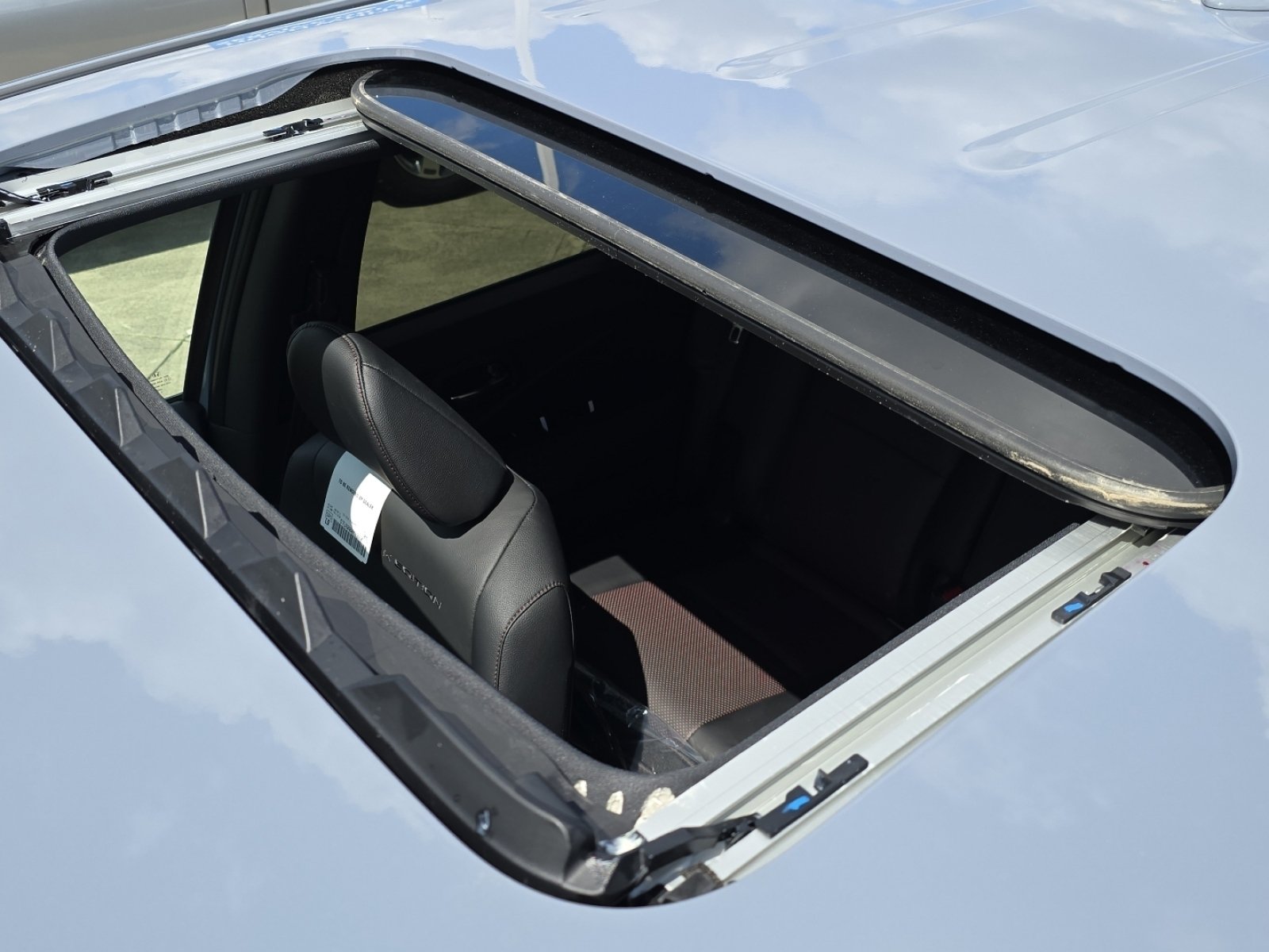 New 2026 Honda Ridgeline Black Edition image 4