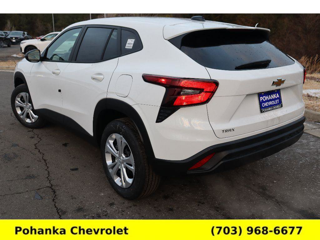 New 2026 Chevrolet Trax LS image 5