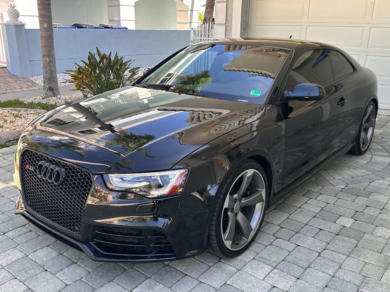 Used 2013 Audi RS 5 Coupe w/ Audi MMI Navigation Plus Pkg image 28