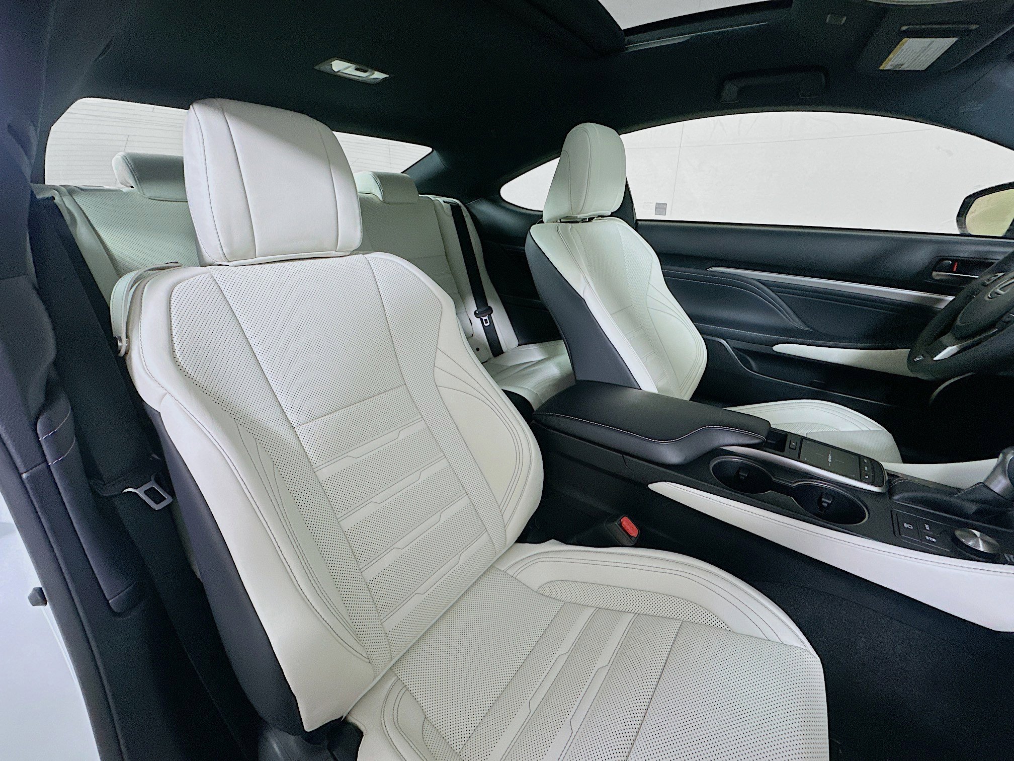 Certified 2024 Lexus RC 350 F Sport image 28