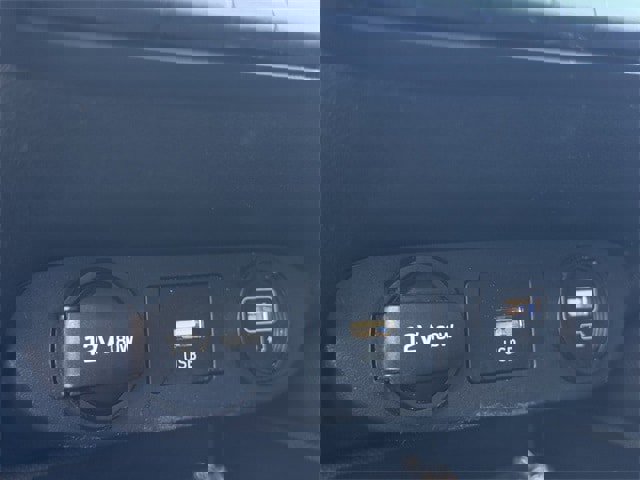 Used 2021 Hyundai Elantra Limited image 20