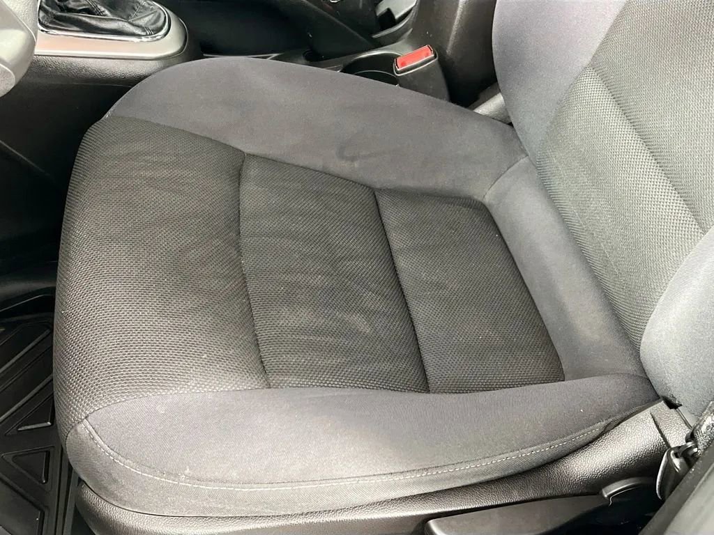 Used 2015 Chevrolet Cruze Eco w/ Enhanced Safety Package image 19