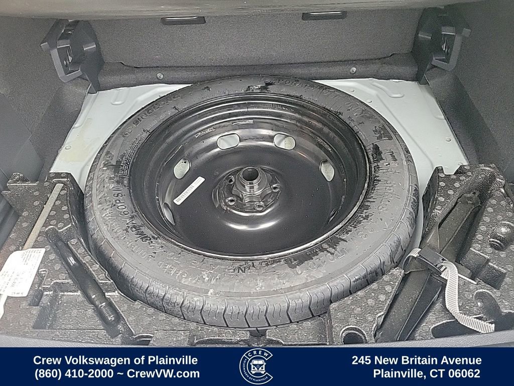 Used 2019 Volkswagen Tiguan SE image 54