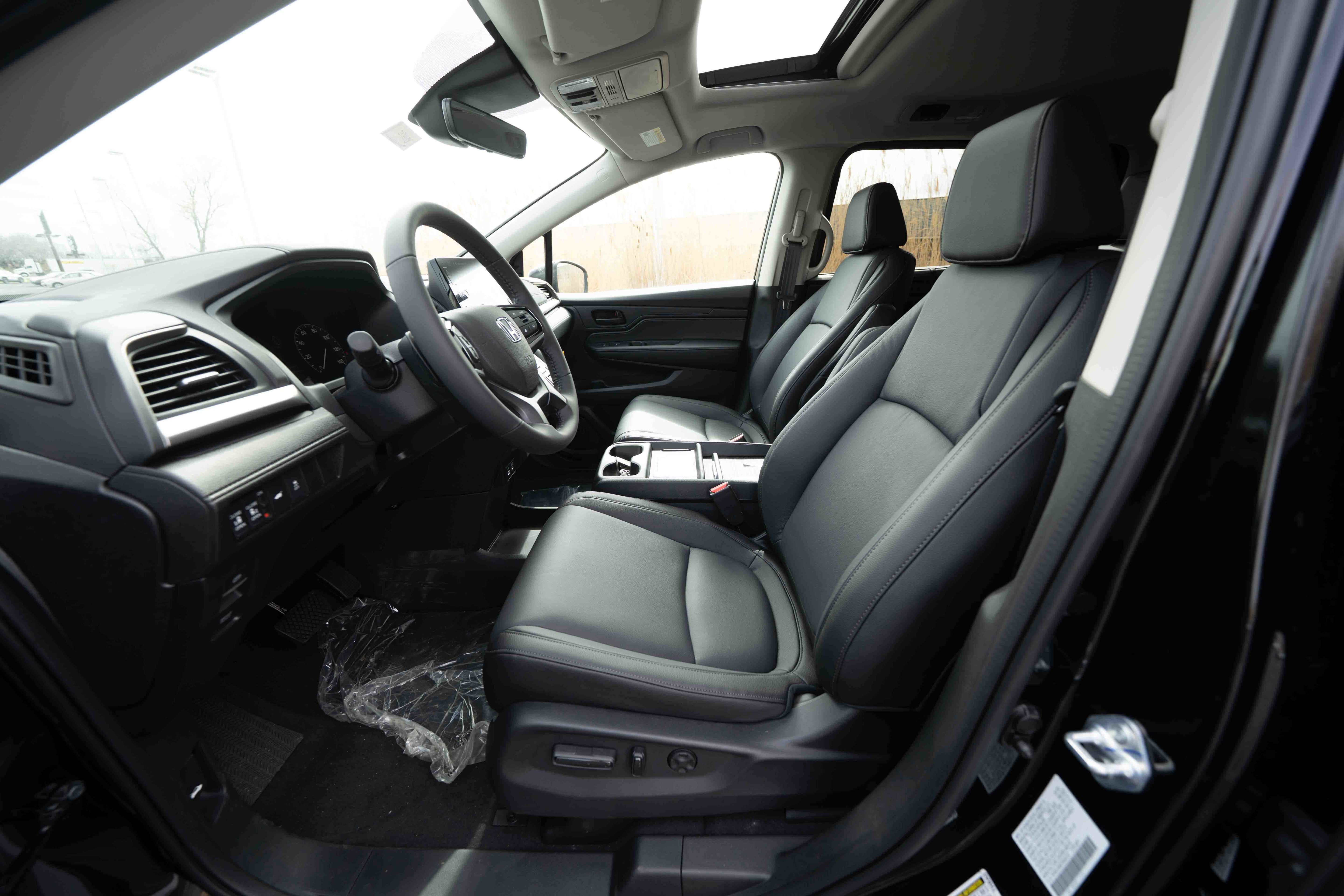 New 2026 Honda Odyssey EX-L image 9