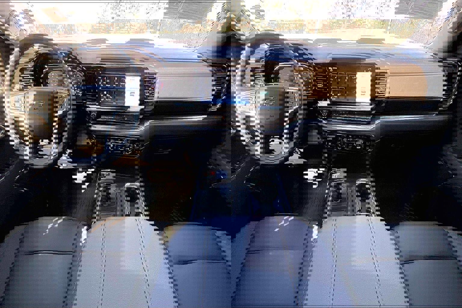 Used 2026 Chevrolet Silverado 1500 LT Trail Boss w/ LT Trail Boss Premium Package image 16