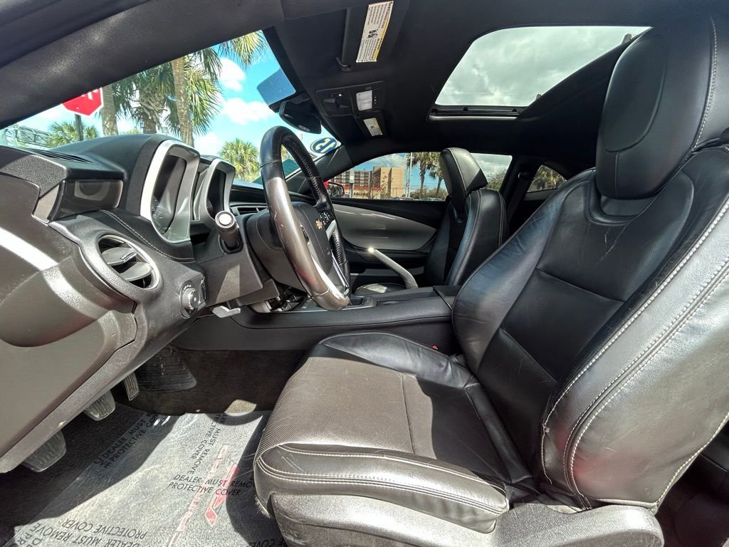 Used 2015 Chevrolet Camaro LT image 13
