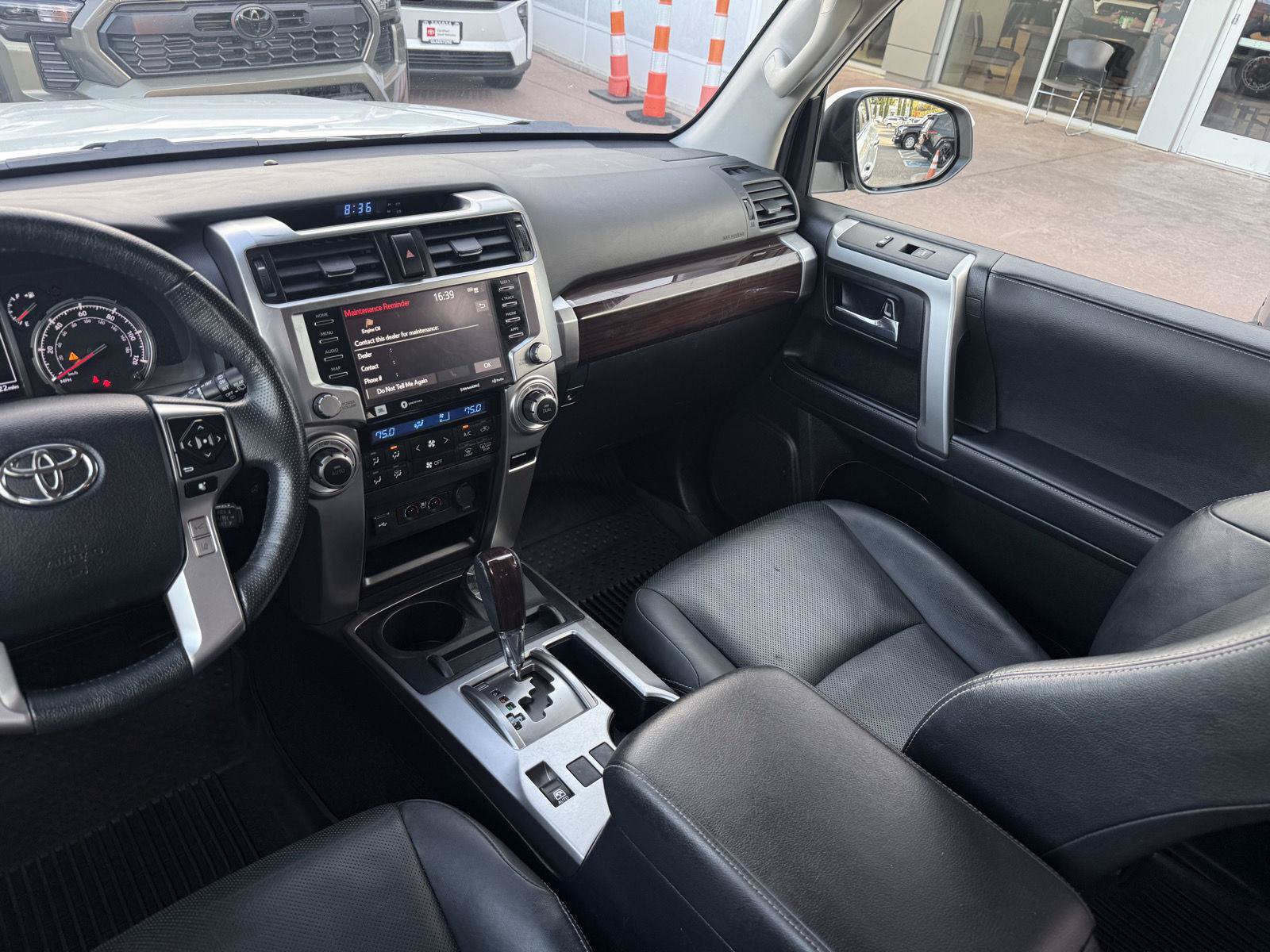 Used 2023 Toyota 4Runner Limited AWD/4WD image 19