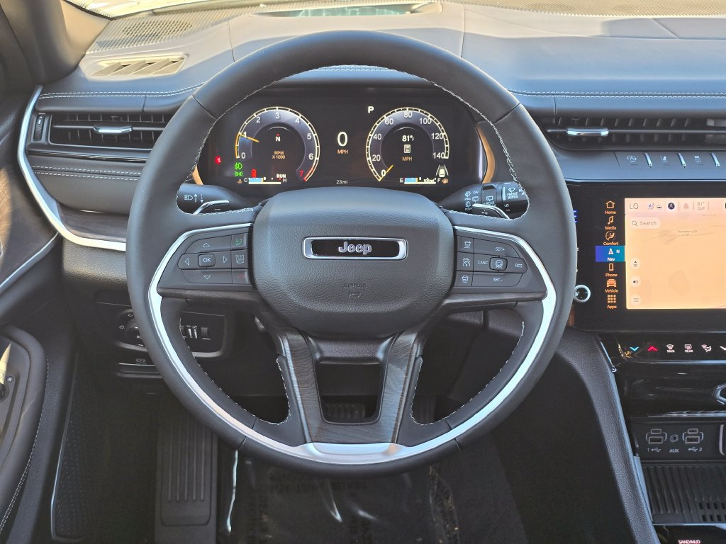 New 2027 Jeep Grand Cherokee L Limited AWD/4WD image 7