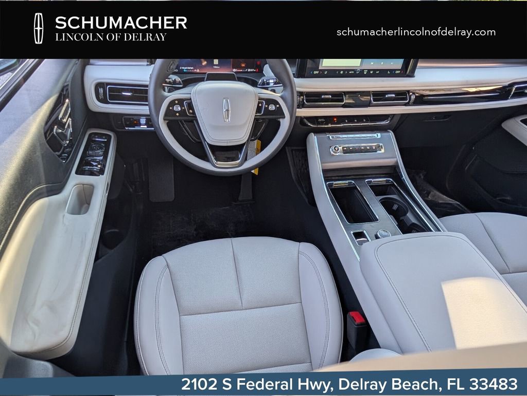 New 2026 Lincoln Aviator 2WD image 14
