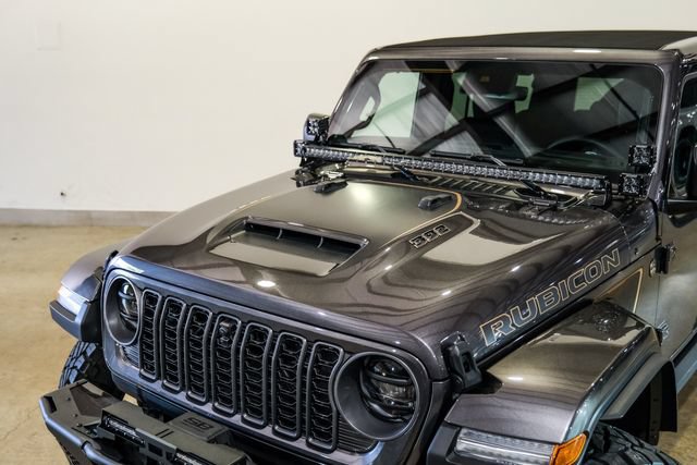 Used 2025 Jeep Wrangler Unlimited Rubicon 392 AWD/4WD image 5