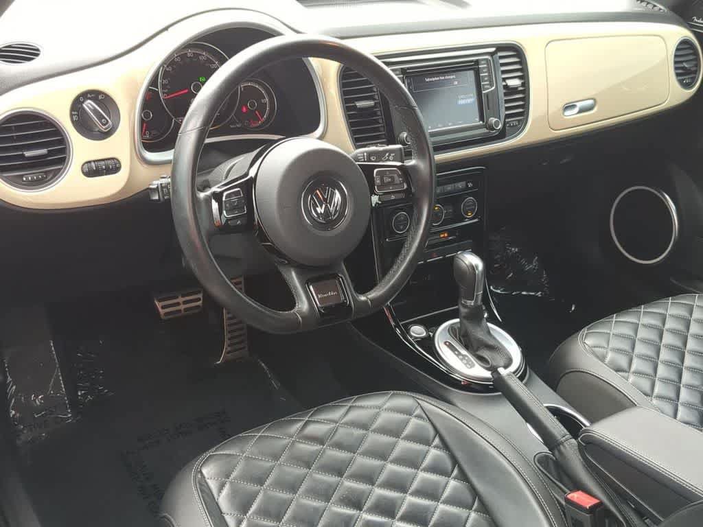 Used 2019 Volkswagen Beetle 2.0T Final Edition SEL FWD image 2