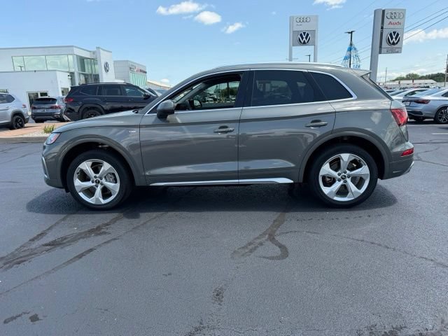 Used 2023 Audi Q5 2.0T Premium Plus w/ Premium Plus Package AWD/4WD image 6