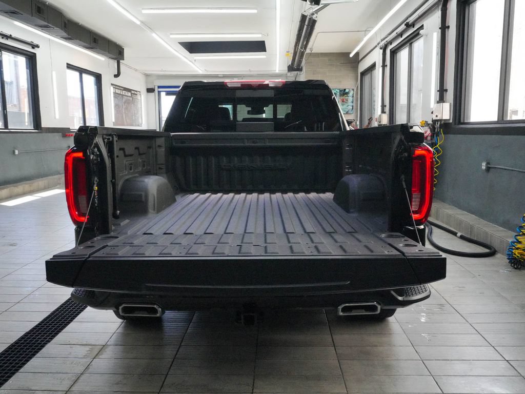 Used 2023 GMC Sierra 1500 Denali AWD/4WD image 42