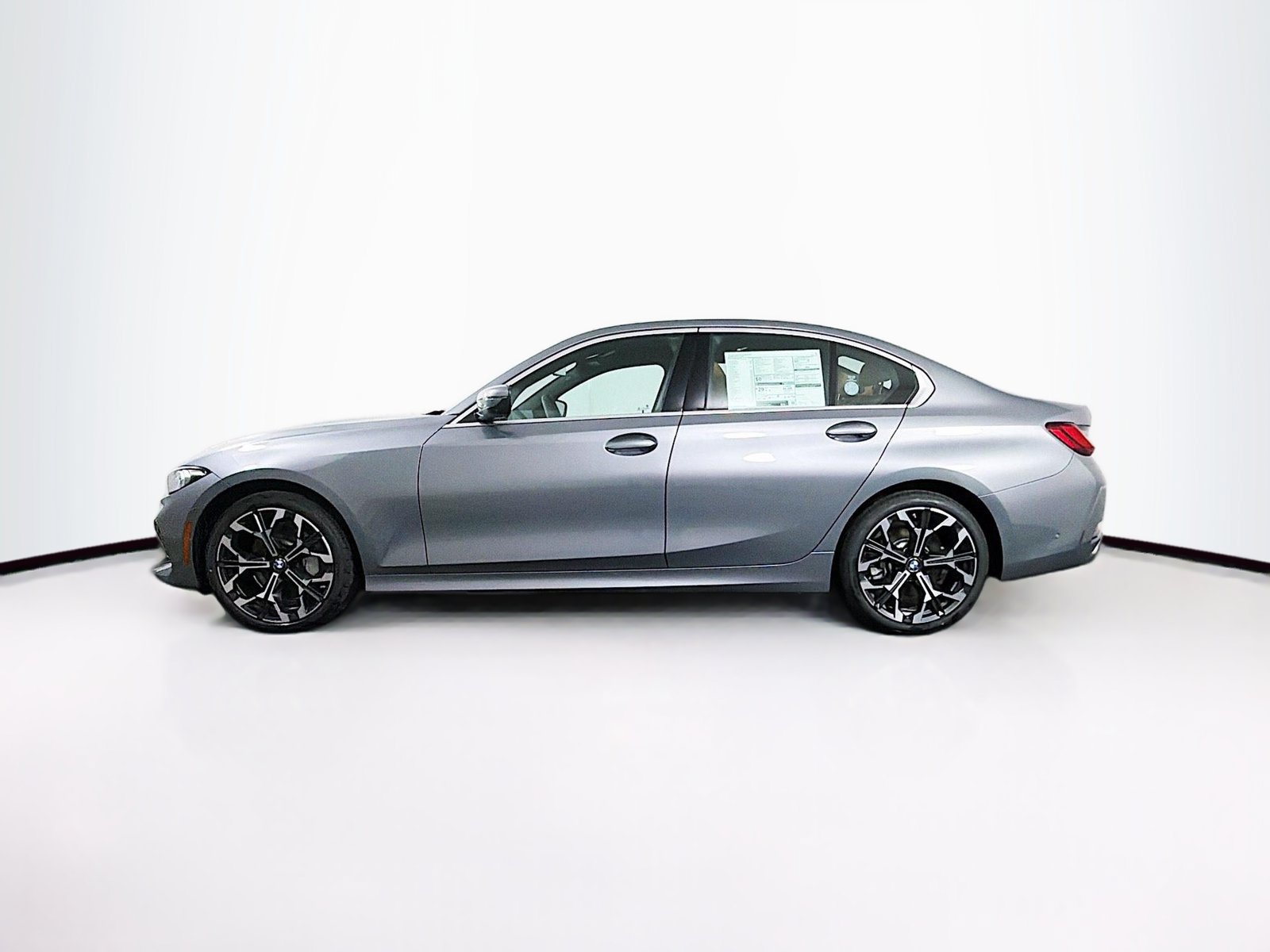 New 2026 BMW 330i xDrive Sedan w/ Premium Package AWD/4WD image 4