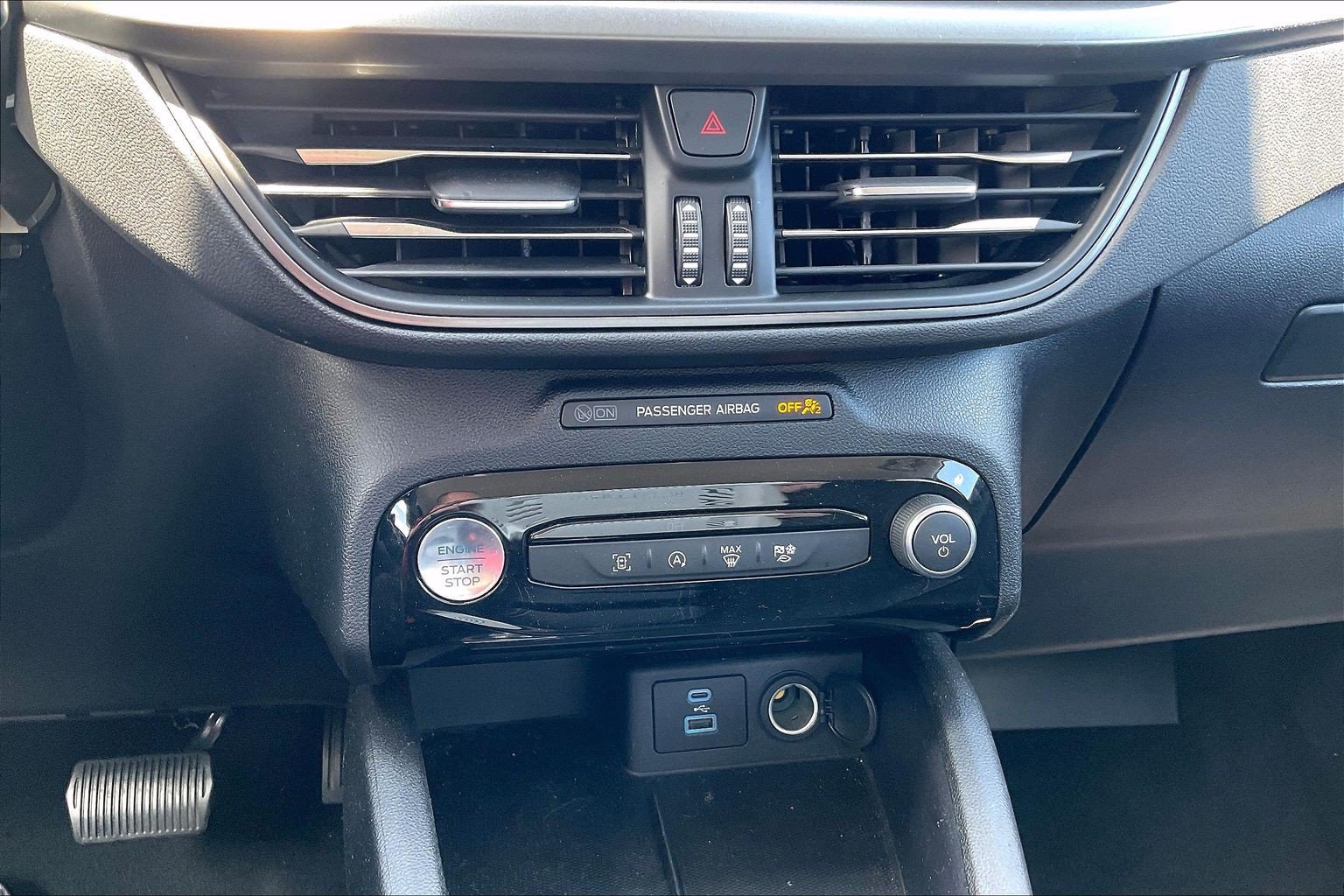 Certified 2023 Ford Escape Active w/ Tech Pack #1 FWD image 29