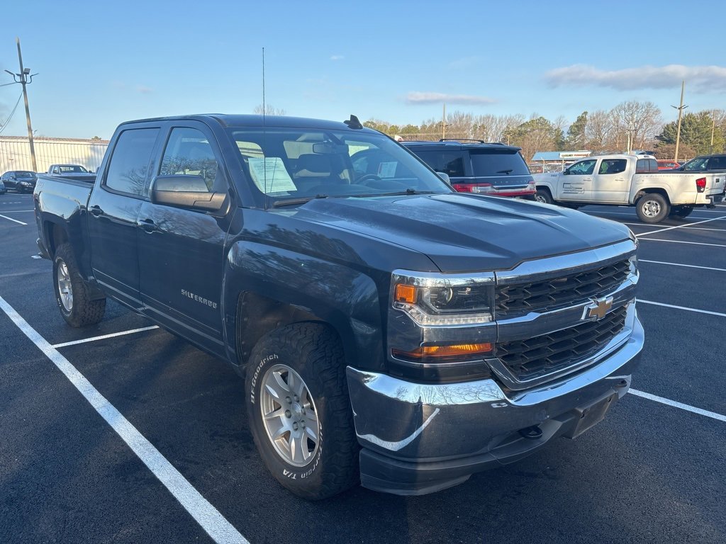 Used 2018 Chevrolet Silverado 1500 LT w/ Trailering Package
