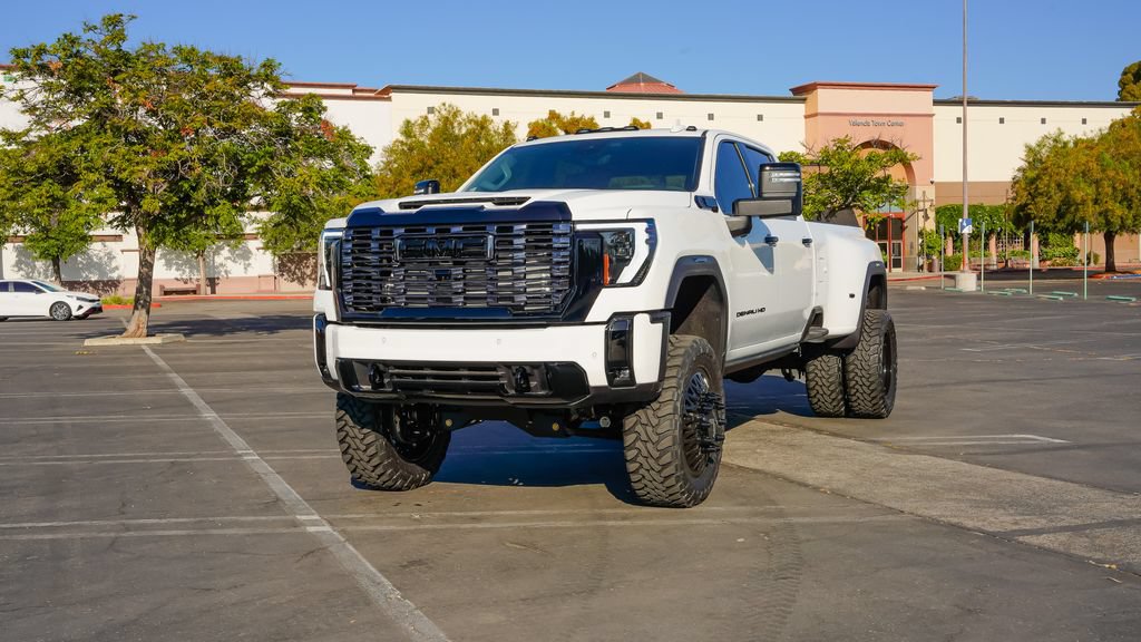 New 2026 GMC Sierra 3500 Denali w/ Denali Reserve Package AWD/4WD video 2