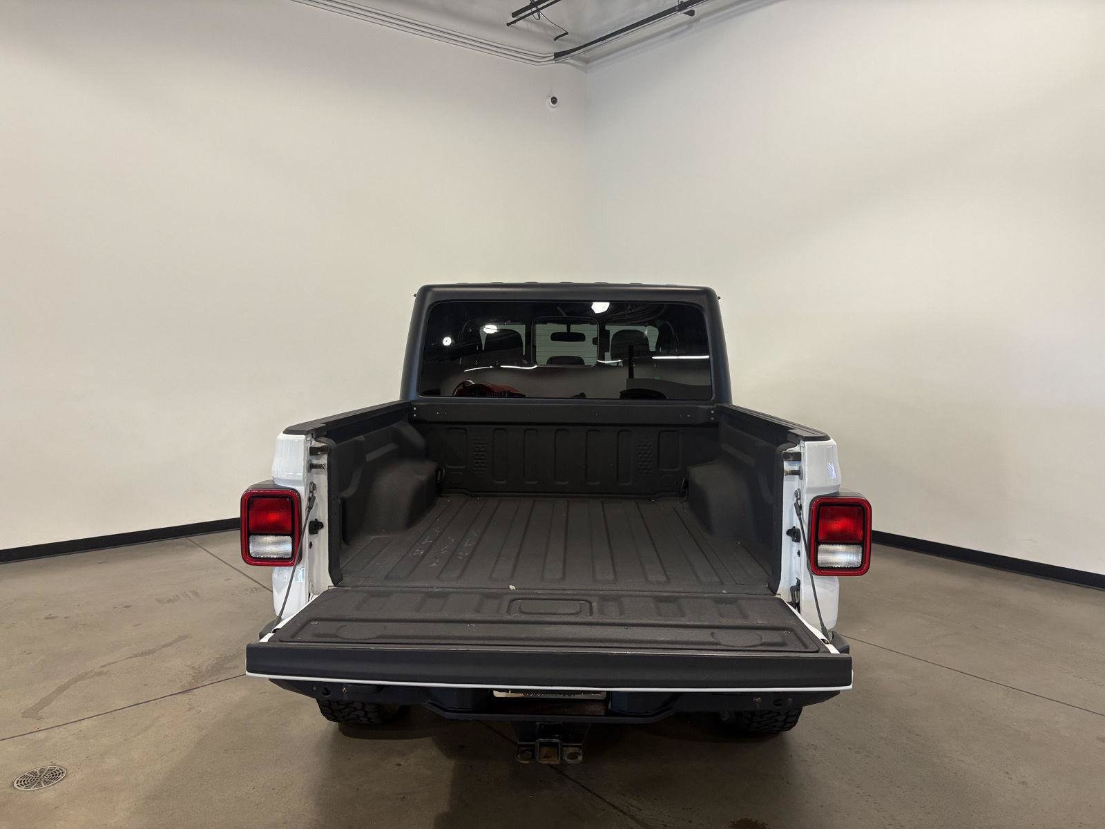 Used 2021 Jeep Gladiator Sport AWD/4WD image 37