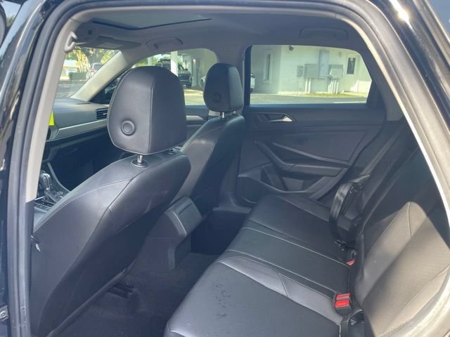 Used 2019 Volkswagen Jetta SE FWD image 7
