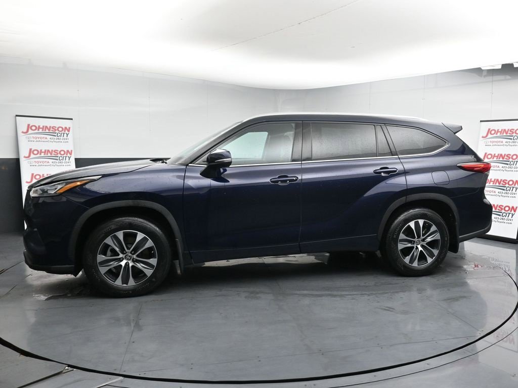 Used 2020 Toyota Highlander XLE image 5