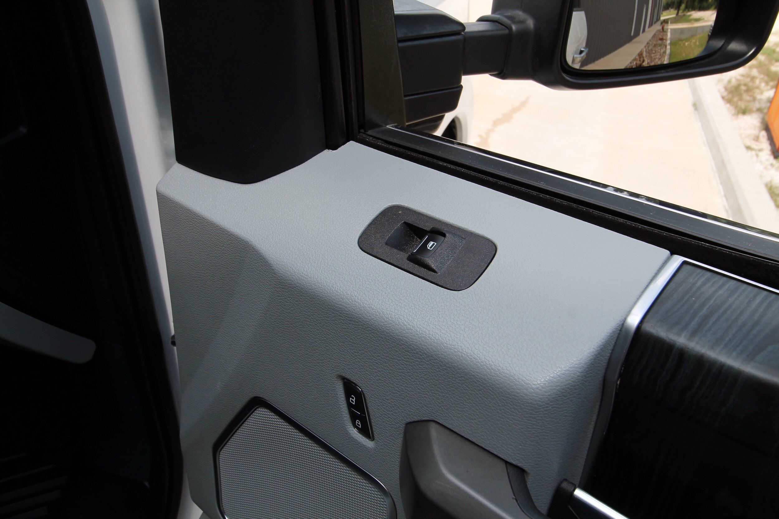 Used 2022 Ford F250 Limited AWD/4WD image 41