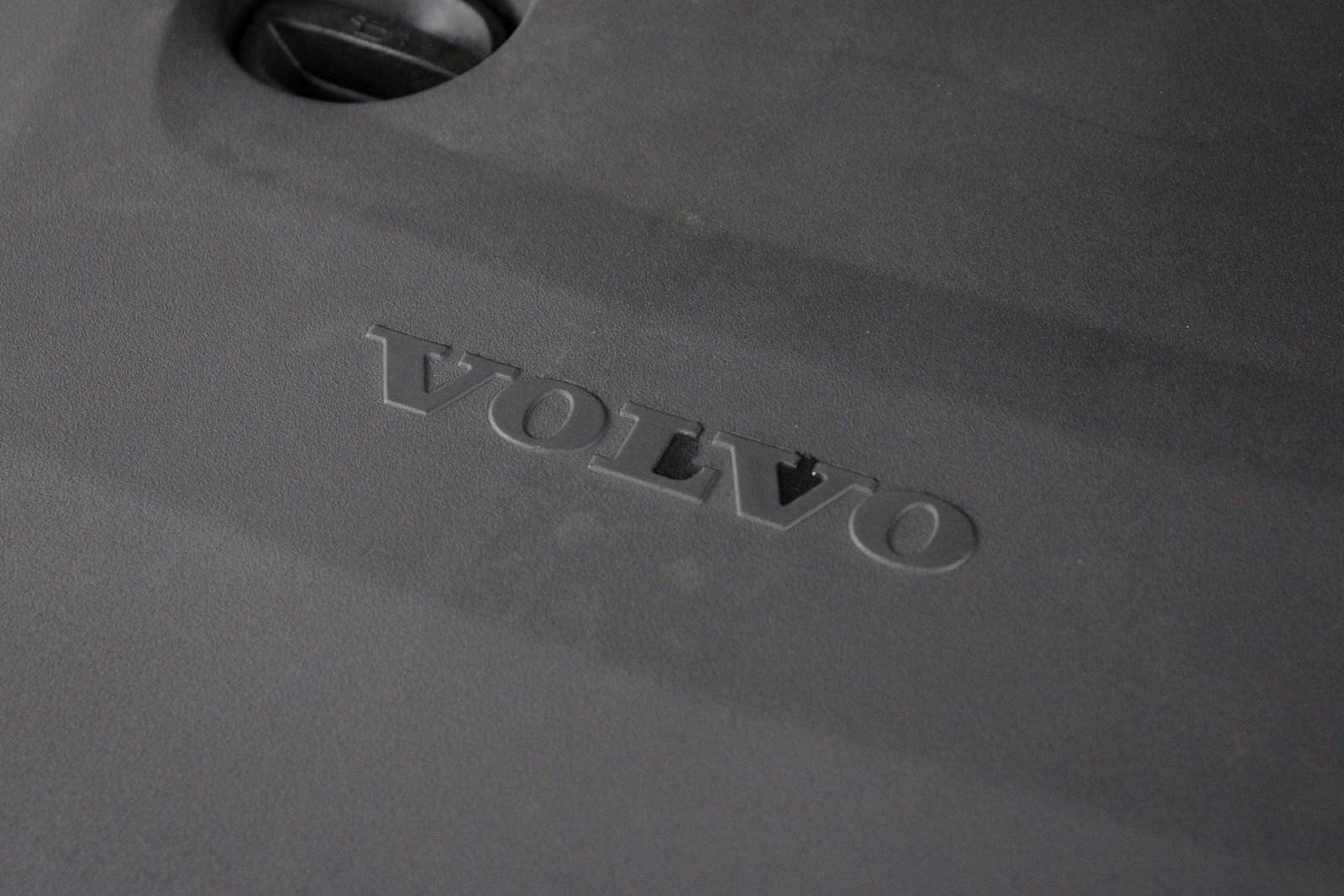 Certified 2026 Volvo XC90 B6 Plus image 25