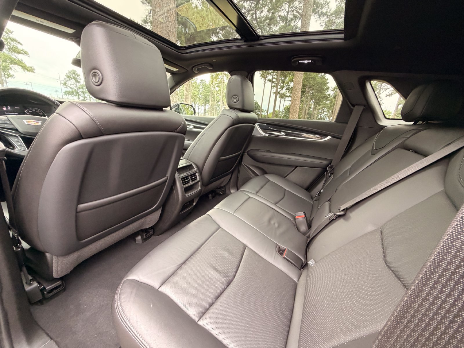 Used 2020 Cadillac XT5 Premium Luxury AWD/4WD image 15