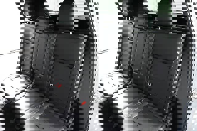 Certified 2023 Volkswagen Atlas Cross Sport SE w/ Panoramic Sunroof Package image 17