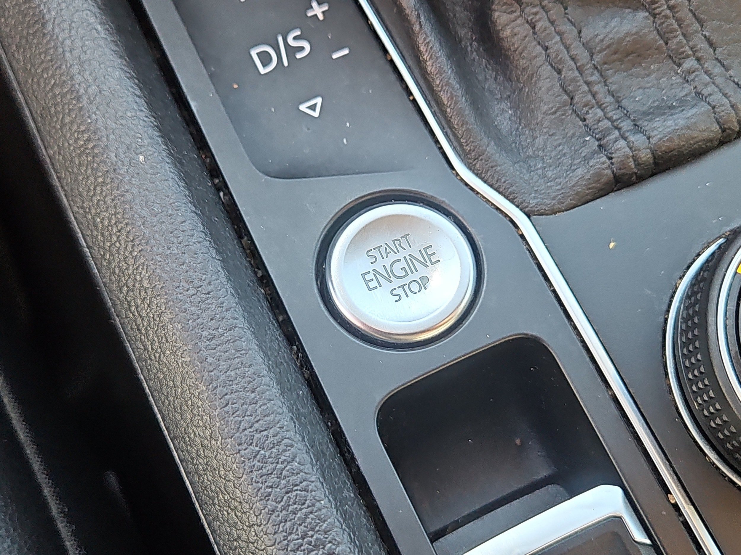 Used 2018 Volkswagen Atlas SEL Premium AWD/4WD image 20