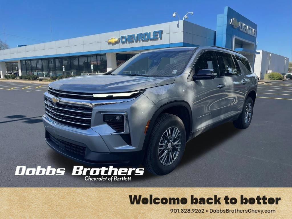 Used 2026 Chevrolet Traverse LT w/ Driver Confidence Package AWD/4WD image 3