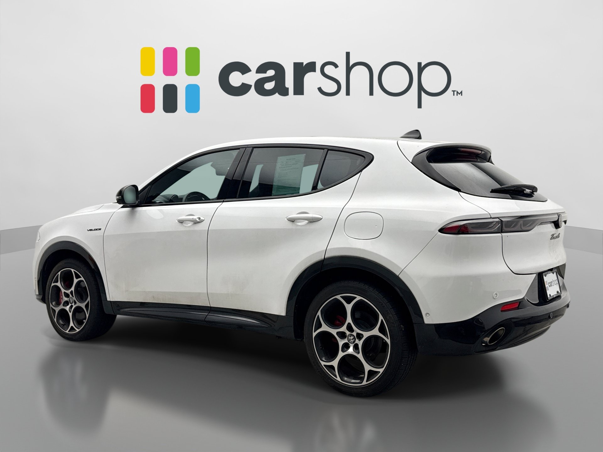 Used 2024 Alfa Romeo Tonale Veloce w/ Active Assist Package AWD/4WD image 3