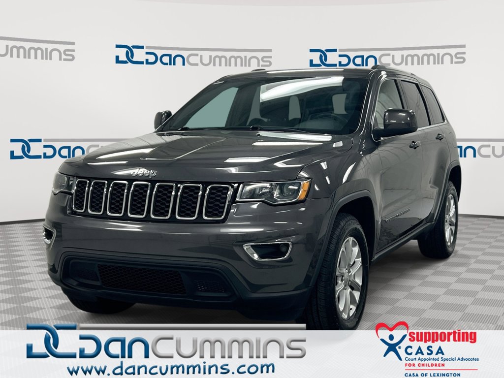 Used 2021 Jeep Grand Cherokee Laredo w/ Security & Convenience Group AWD/4WD image 1