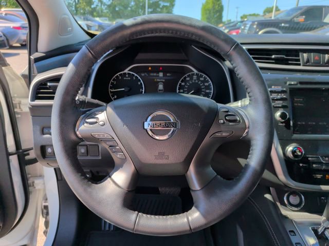 Used 2020 Nissan Murano SL w/ Moonroof Package FWD image 14