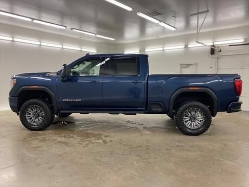 Used 2022 GMC Sierra 2500 AT4 w/ Gooseneck/5TH Wheel Package AWD/4WD image 8