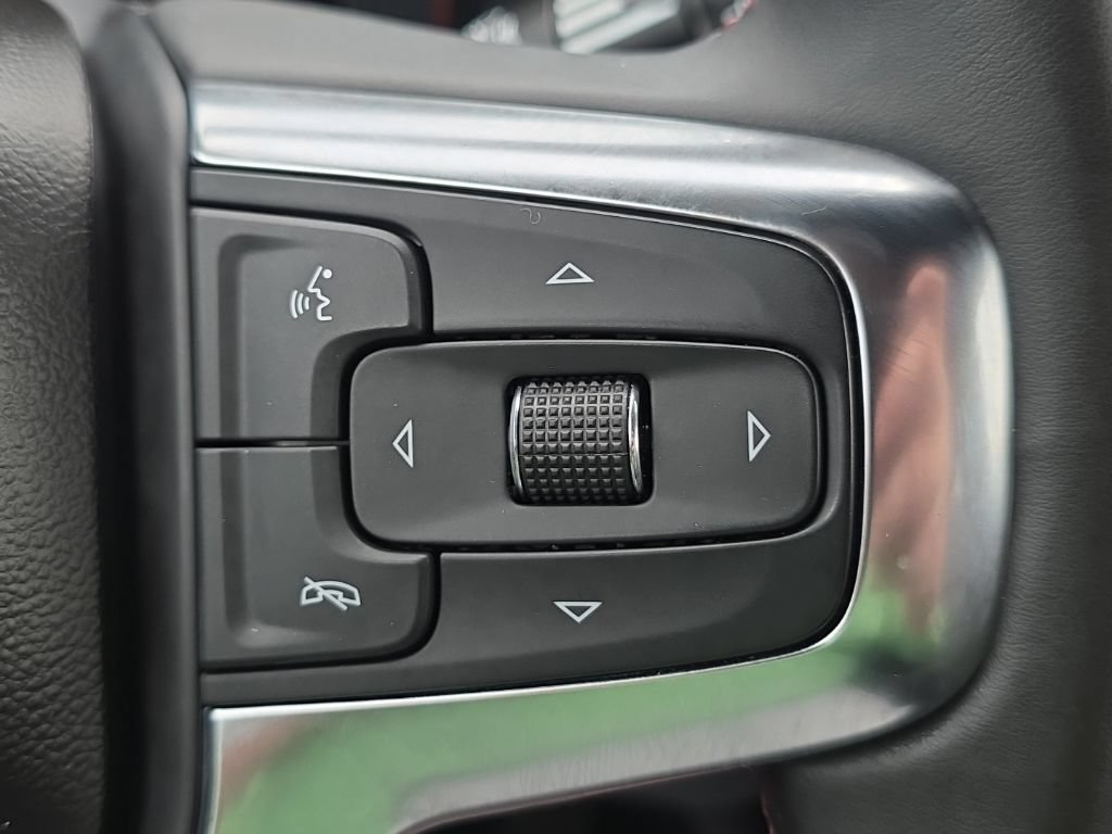 Used 2025 Chevrolet Blazer RS AWD/4WD image 26
