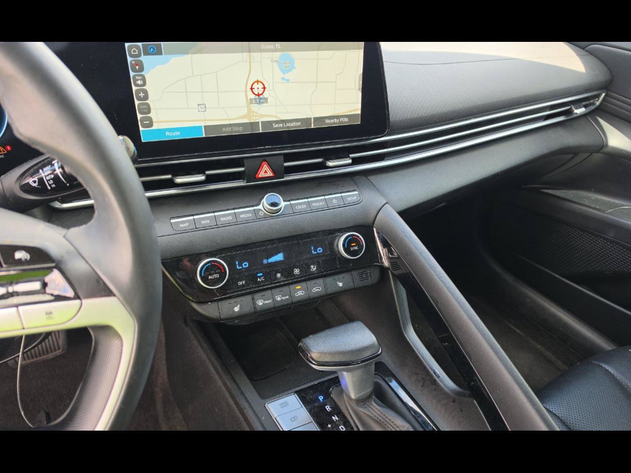 Used 2025 Hyundai Elantra Limited FWD image 6