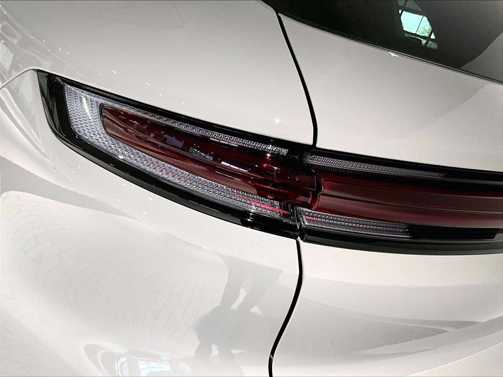 New 2026 Porsche Cayenne S AWD/4WD image 31