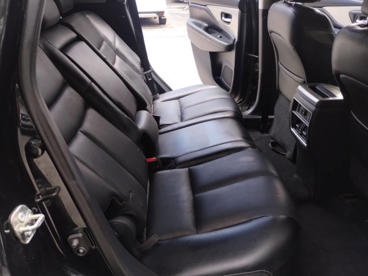 Used 2017 Nissan Murano Platinum w/ Platinum Technology Package image 25