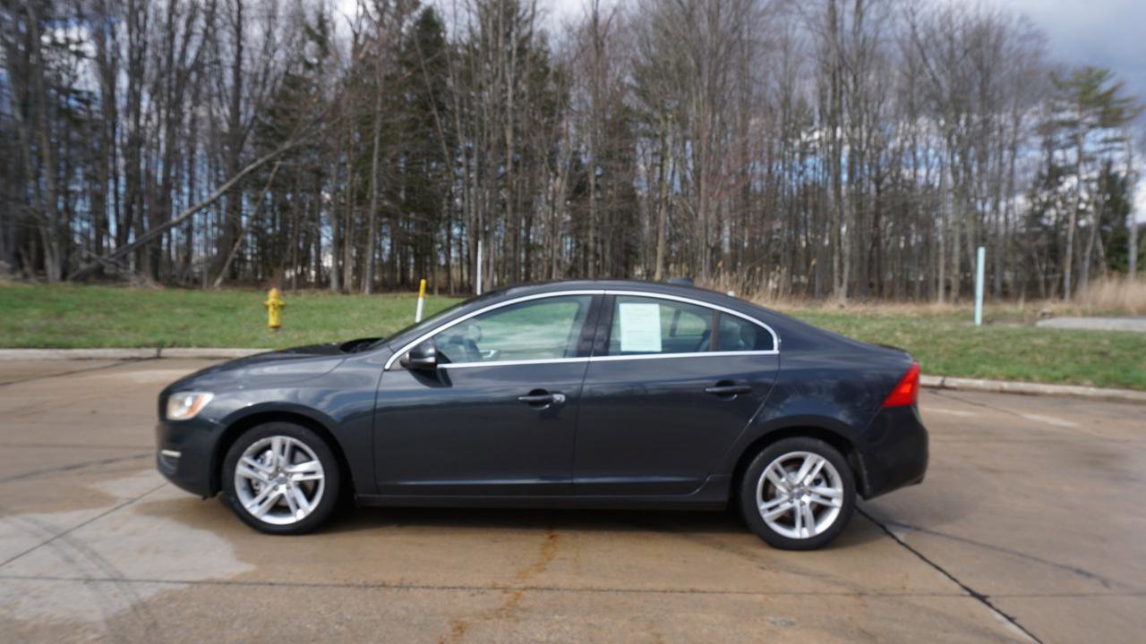 Used 2014 Volvo S60 T5 w/ Climate Package image 2