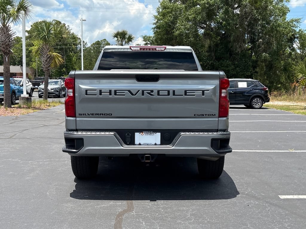 Used 2026 Chevrolet Silverado 1500 Custom w/ LPO, Dark Essentials Package AWD/4WD image 28