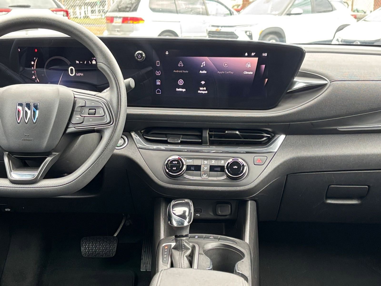 Used 2025 Buick Envista Preferred image 18