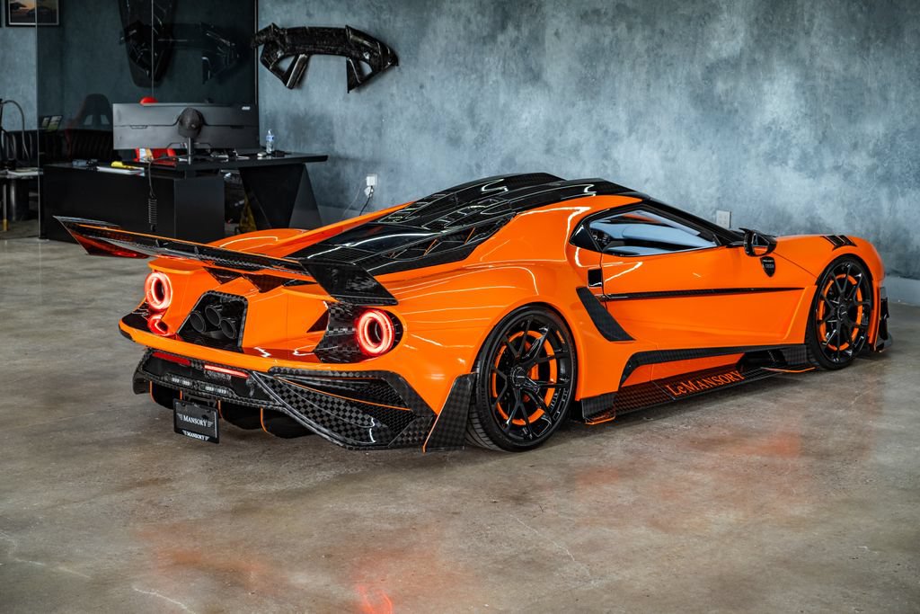 Used 2018 Ford GT RWD image 26