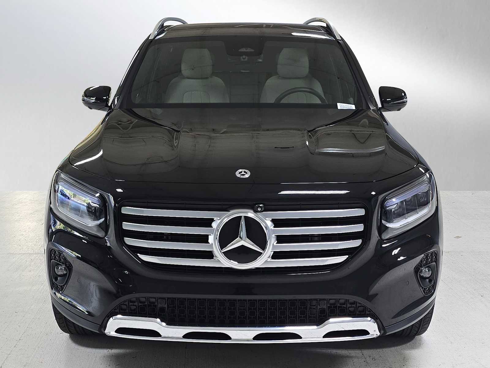 Certified 2025 Mercedes-Benz GLB 250 4MATIC image 8