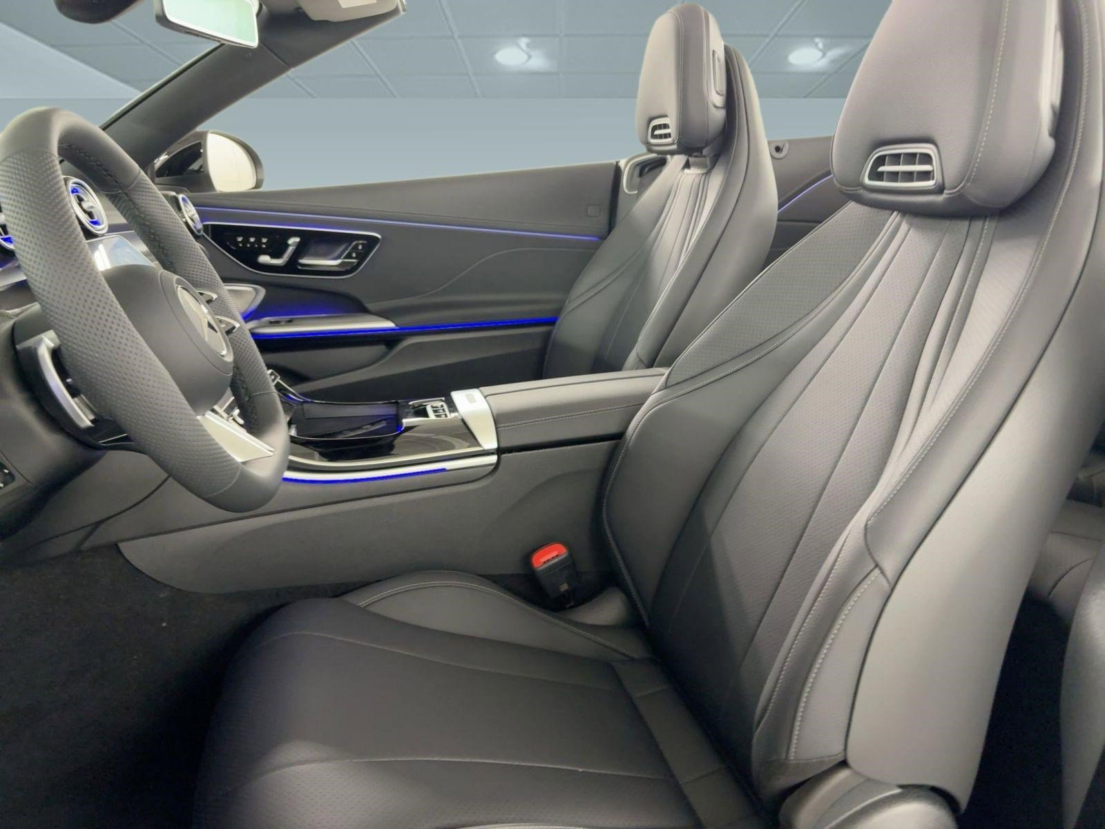 New 2026 Mercedes-Benz CLE 450 4MATIC Cabriolet image 5