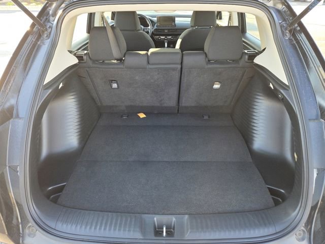 Used 2023 Honda HR-V LX image 19