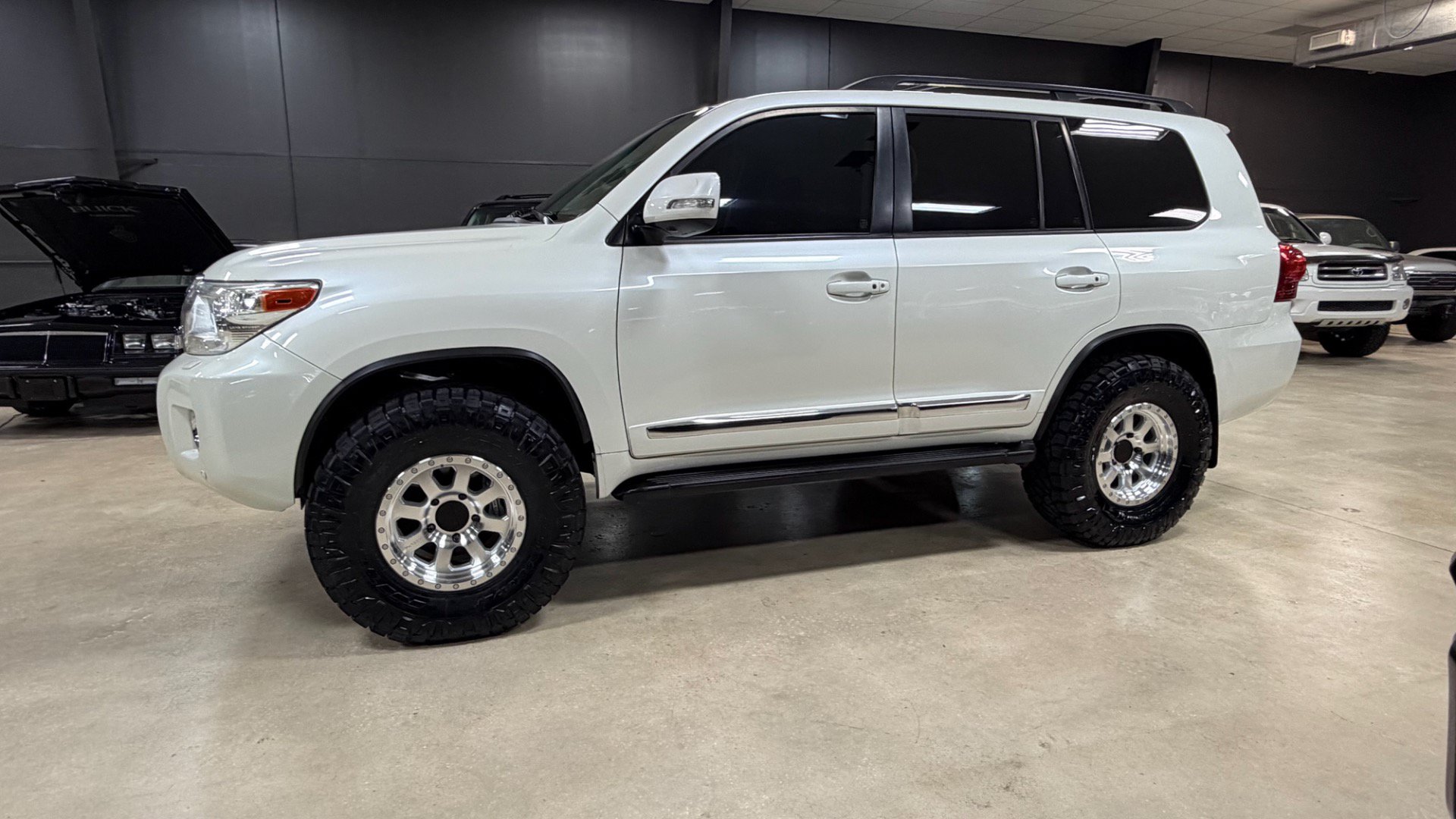 Used 2014 Toyota Land Cruiser