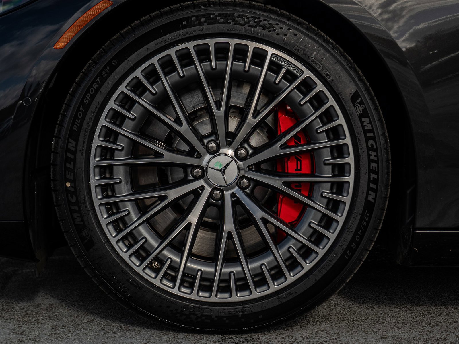 Used 2025 Mercedes-Benz EQS AMG 4MATIC image 15