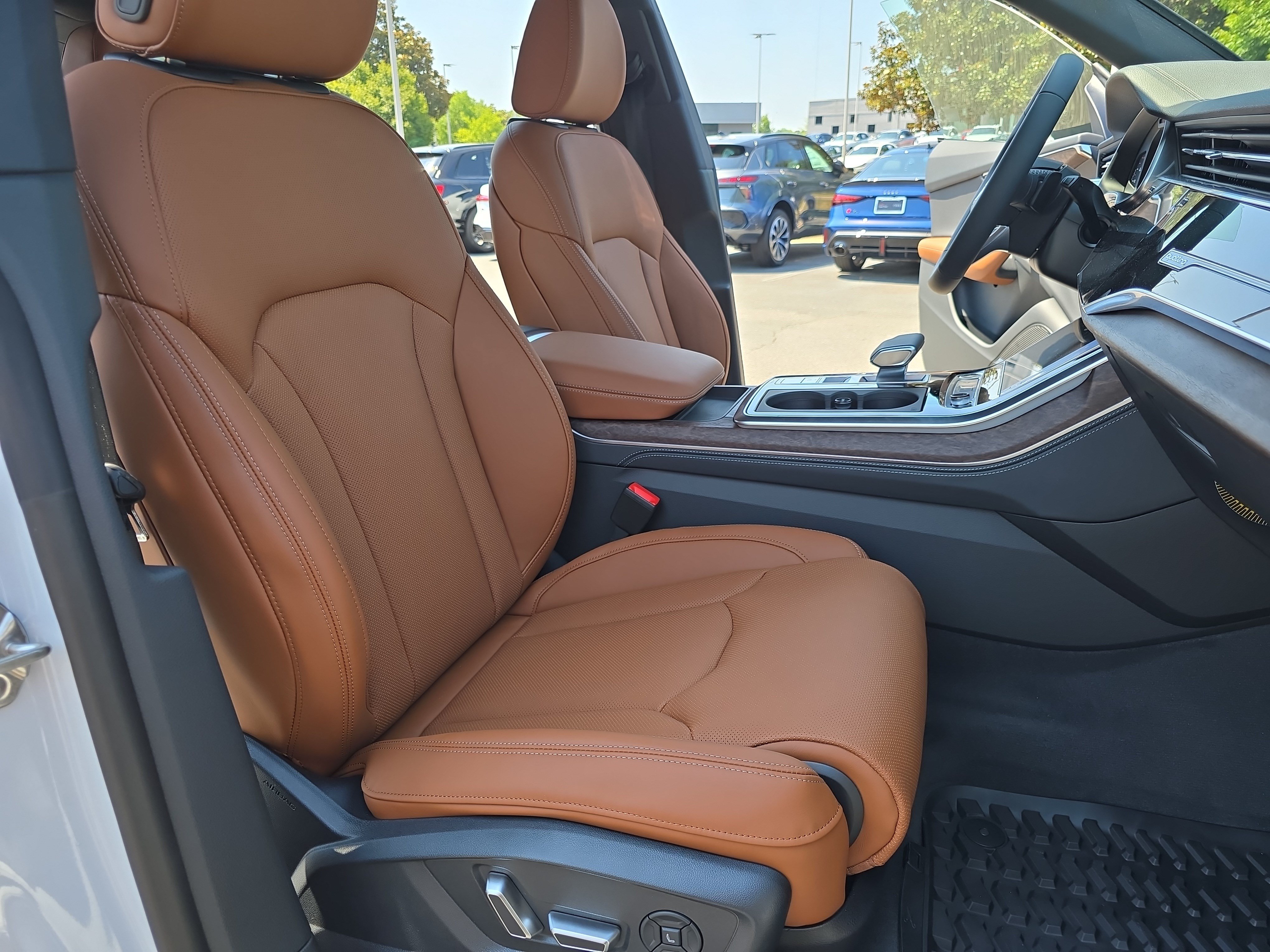 New 2026 Audi Q8 Prestige AWD/4WD image 10